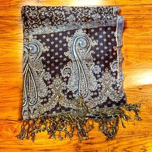 Women’s multicolored handmade scarf made in Italy